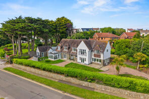37 The Coppins, Higher Lane, Langland, Swansea SA3 4NS