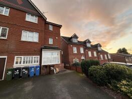 39, Yew Tree Lane, Dukinfield SK16 5DB