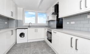 41, Finsbury House, Partridge Way, Wood Green, London N22 8DT