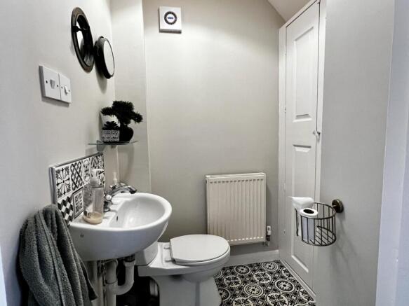 Photo 10