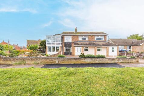 Detached Coastal Home in Hunstanton