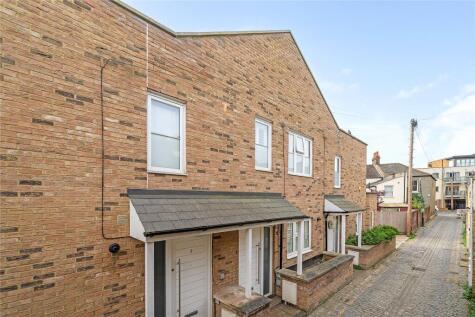 Coliston Passage, Southfields, London, SW18