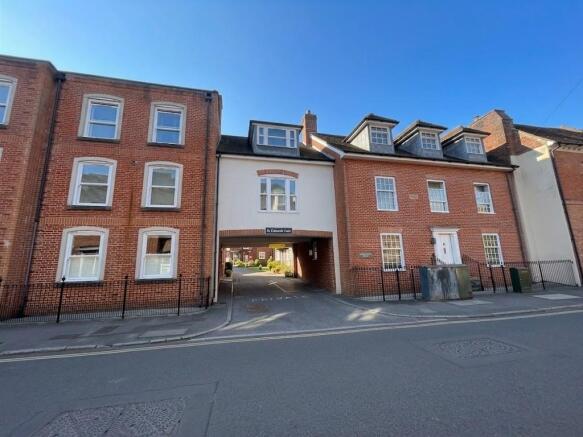 15, St Edmunds Gate.jpg