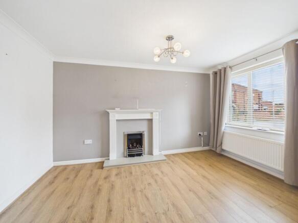3 bed Terraced for sale Image 6