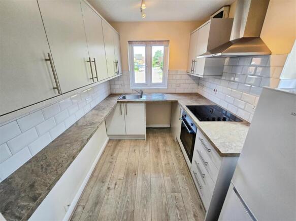 Boxgrove-Priory-Bedford-Prime-Choice-Kithcen.jpg