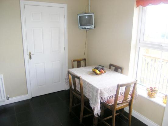 Kitchen (2)