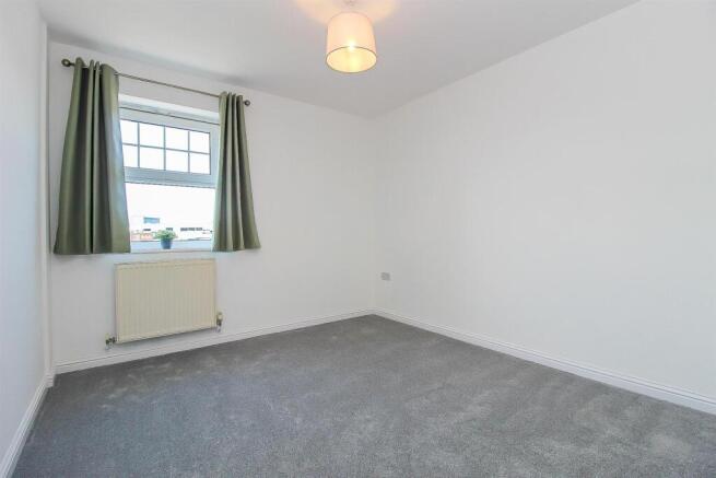 2 bed Apartment for sale Image 7