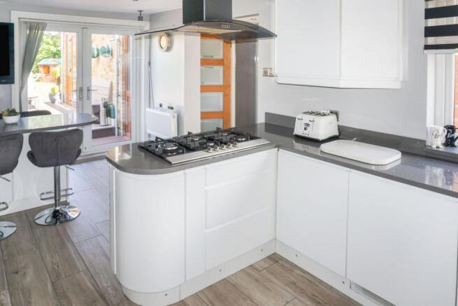 Kitchen/Breakfast