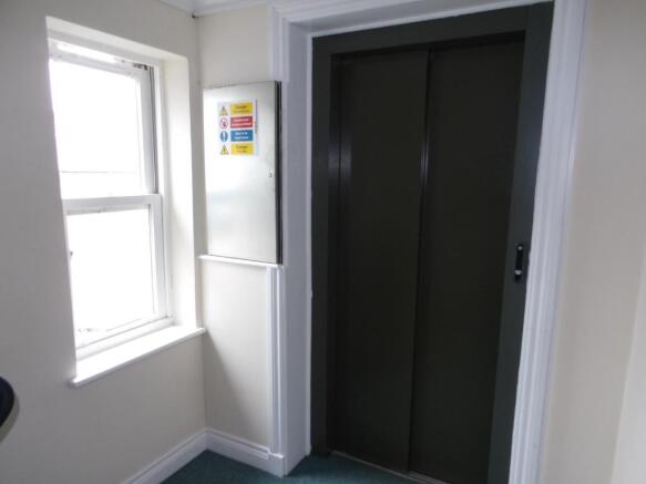 Lift To Flat