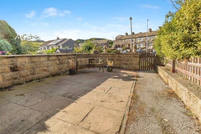 2 bed Terraced for sale Image 12