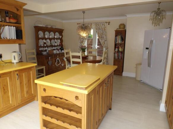 Kitchen / Breakfast