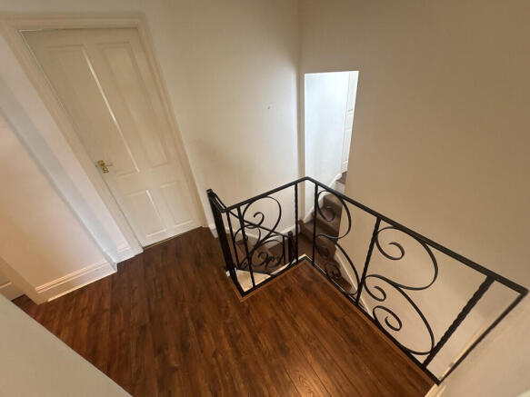 4 bed Detached to rent Image 12