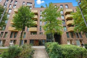 Flat 4, 24, Truman Walk, London E3 3GN
