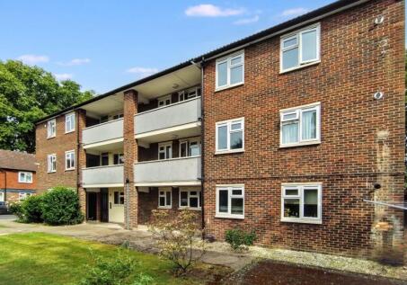 2 Brick Farm Close, Richmond, Surrey, TW9 4EF