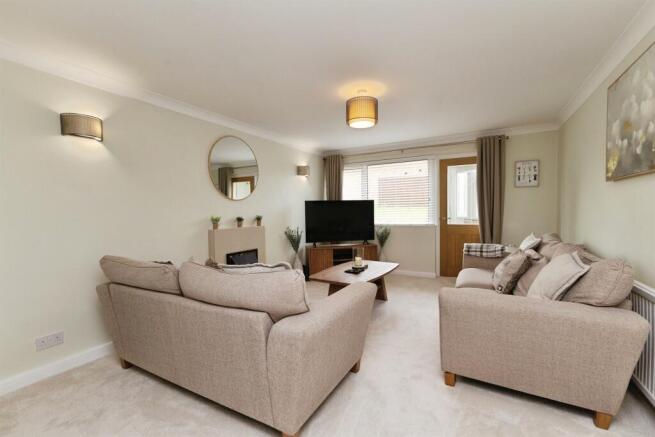 2 bed End of Terrace for sale Image 7