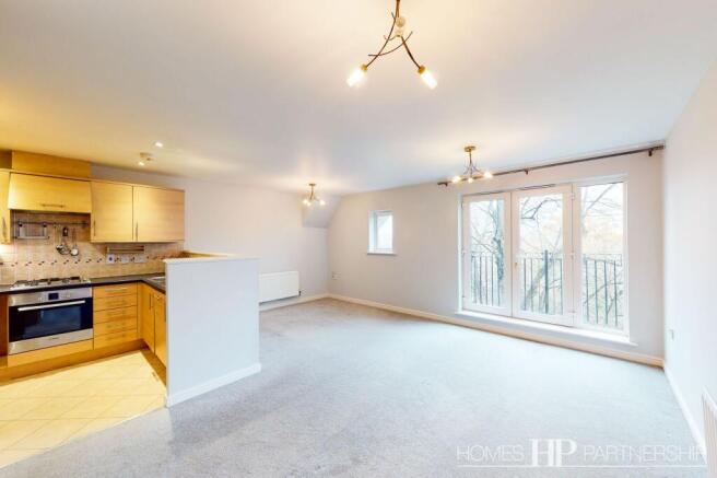 LOUNGE / DINING ROOM