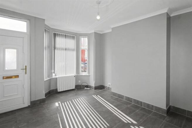 12_living room (1).jpg