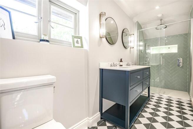 En Suite Shower