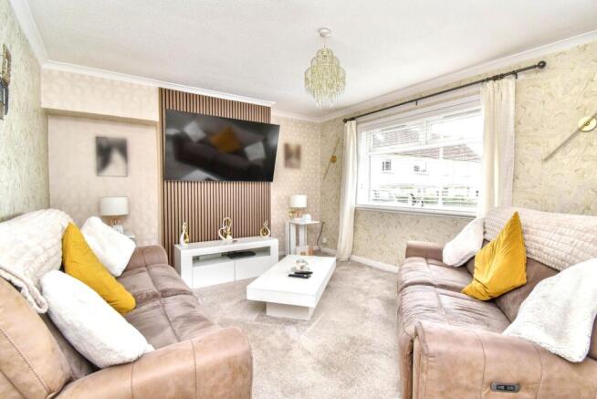 Lounge Angle 1