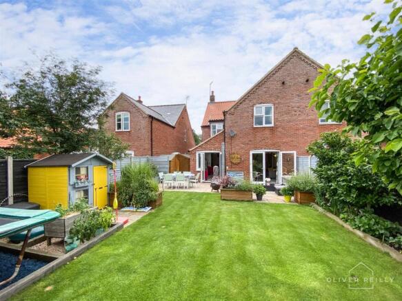 Rear Garden 377