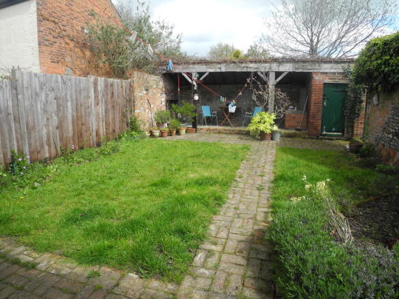 Photo 11
