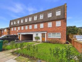 9, 41 43 Frederick House, Woodthorpe Road, Ashford TW15 2SA