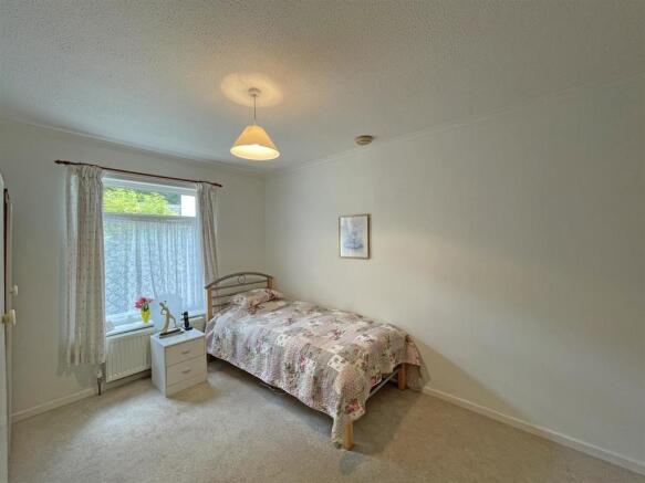 Lake View Close 75 - bed 1 for inside...jpg