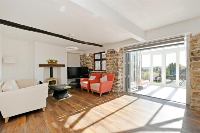 3 bed Cottage for sale Image 5