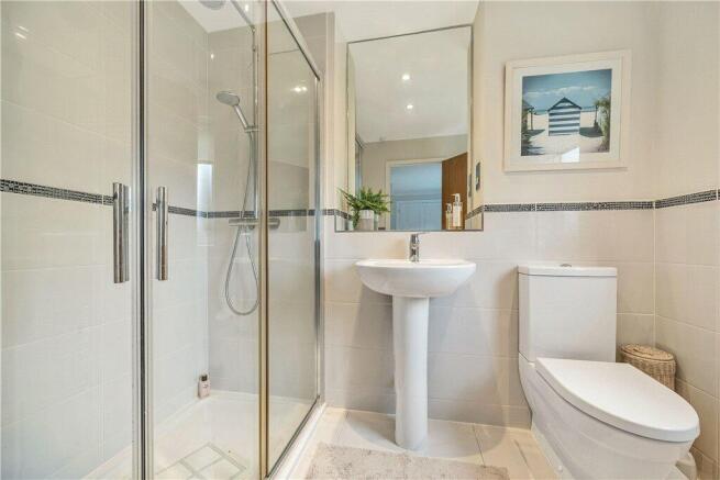 En-Suite Bathroom
