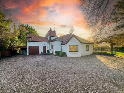 Thurstaston Road, Heswall, CH60