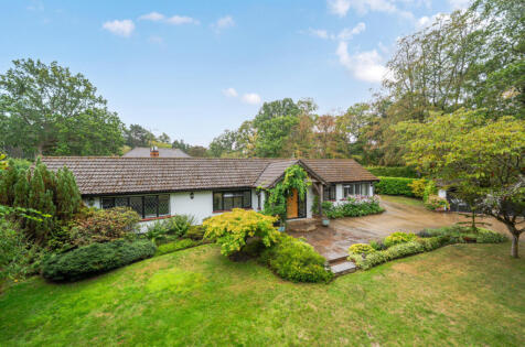 Hook Heath Road, Woking, Surrey, GU22