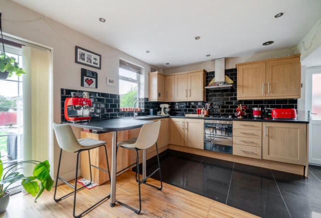 1419205-11-699c86...