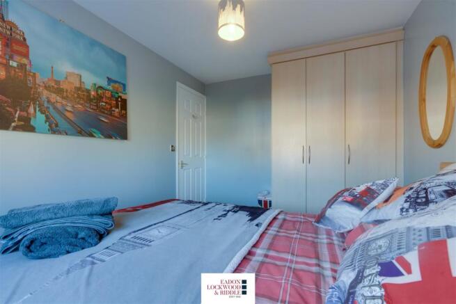 Bedroom 2-2.jpg