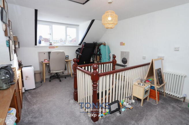 Photo 17