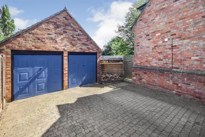 Photo 28