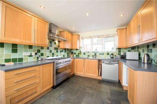 Kitchen/Breakfast Rm