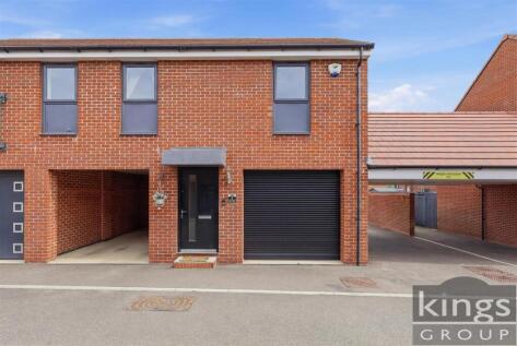 Maytree Crescent, Gilden Park