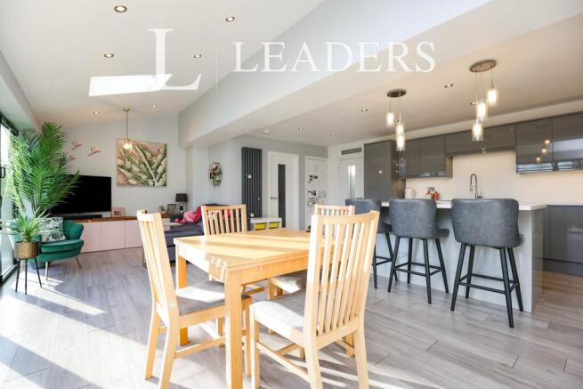 open plan viewing