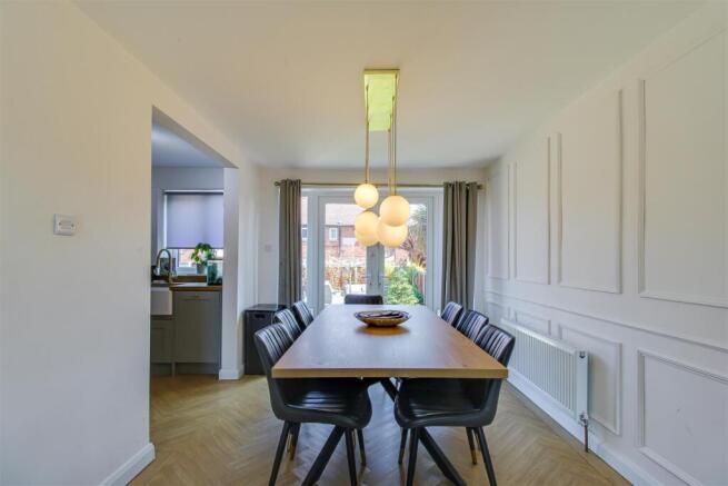 3 bed Terraced for sale Image 6