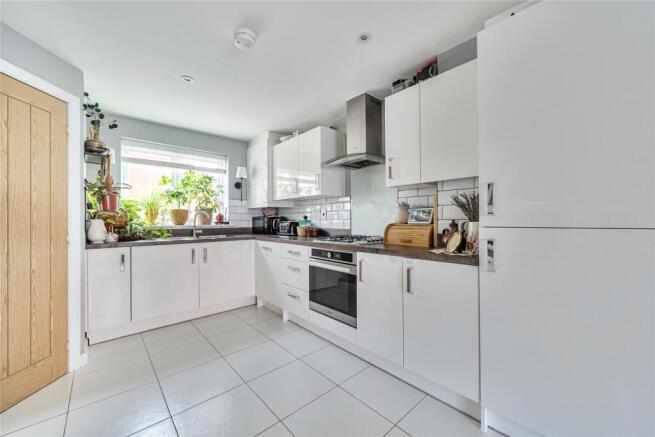 Eider Grange, Biddenham, Bedfordshire, MK40 photo 4