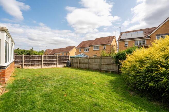 4 bed Detached for sale Image 10