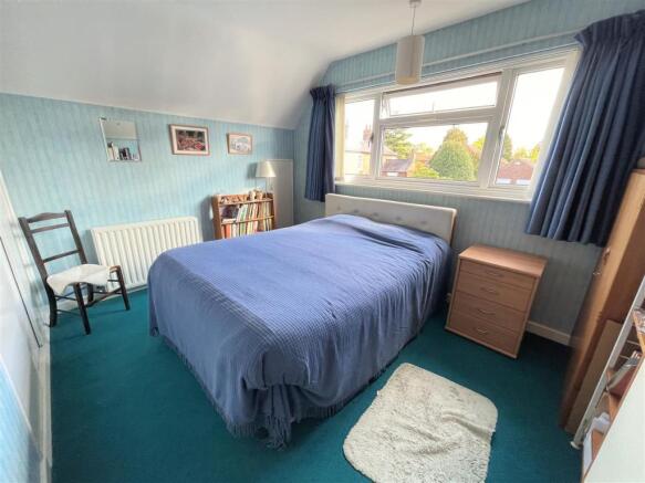 BEDROOM 2