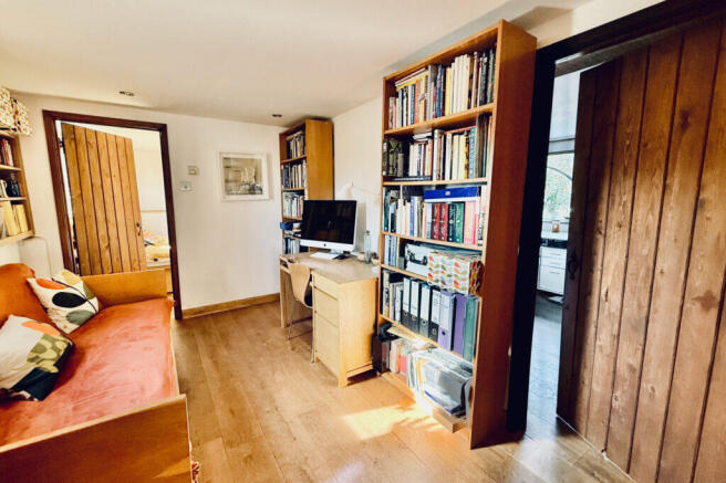 Photo 13