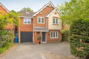 8, Kaynes Park, Ascot SL5 8DP