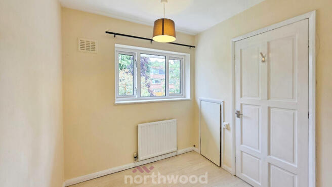 3 bed Semi-Detached for sale Image 11
