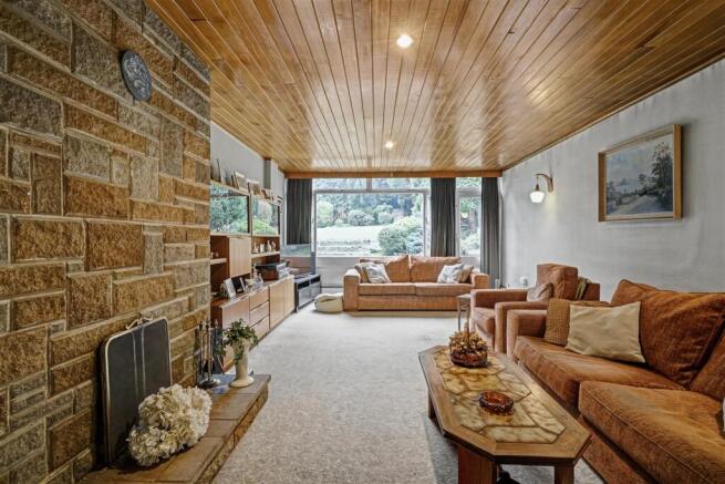 Lounge Diner 1_1.jpeg