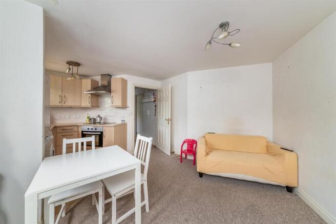 Kitchen / Living room