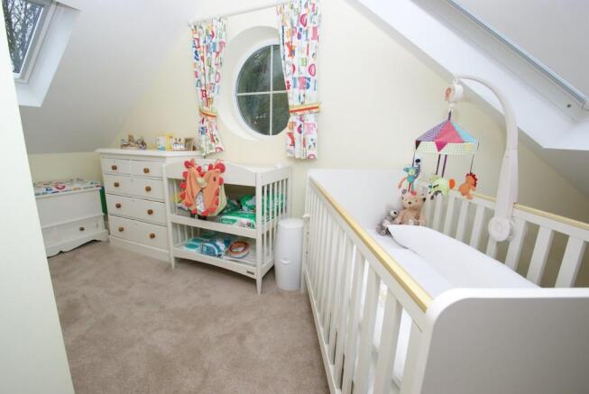 Photo 12