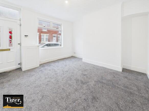 CAM02176G0-PR0771...