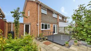 17, Neptune Road, Fareham PO15 6SW